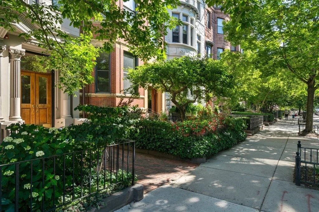 1 bed, 1 bath apartment for rent at 322 Beacon St Unit 3, Back Bay — photo 20 of 24