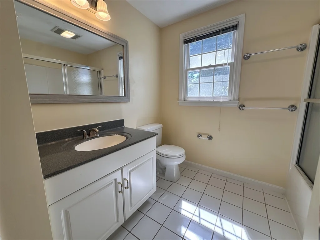 4 bed, 3 bath apartment for rent at 322 Lowell St, Lexington — photo 25 of 40