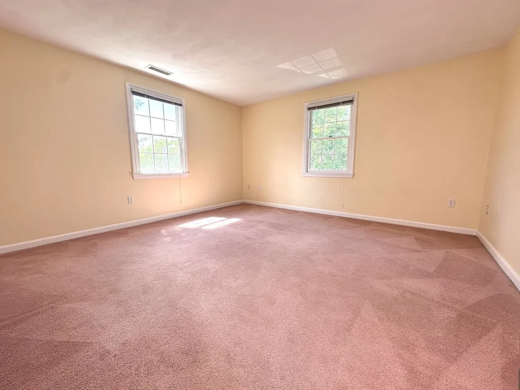 4 bed, 3 bath apartment for rent at 322 Lowell St, Lexington — photo 21 of 40