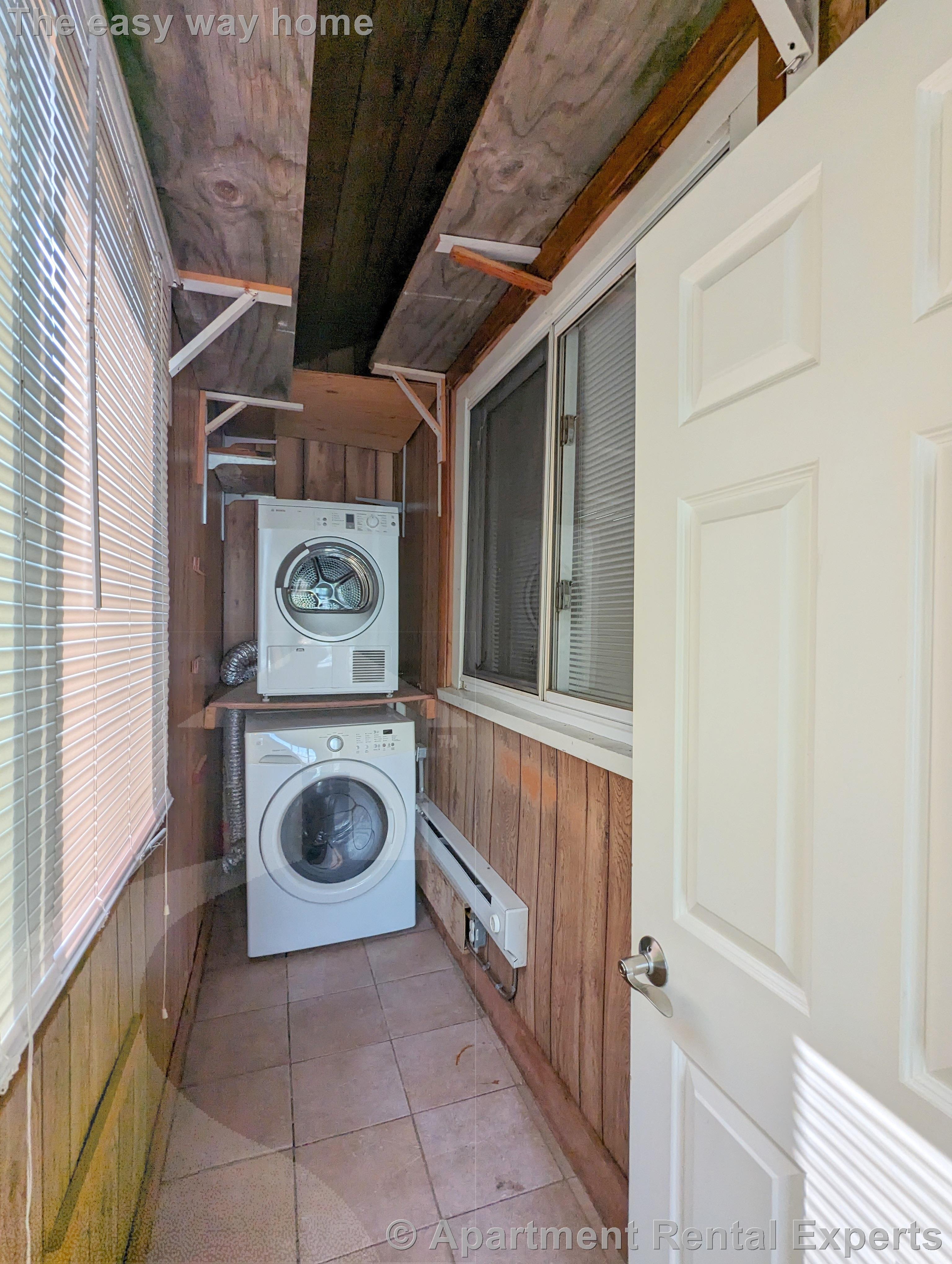 3 bed, 1 bath apartment for rent at 322 Lowell St, Magoun Square — photo 17 of 18
