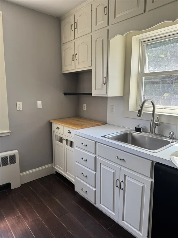 3 bed, 1 bath apartment for rent at 322 Lowell St Unit 0, Peabody — photo 11 of 33