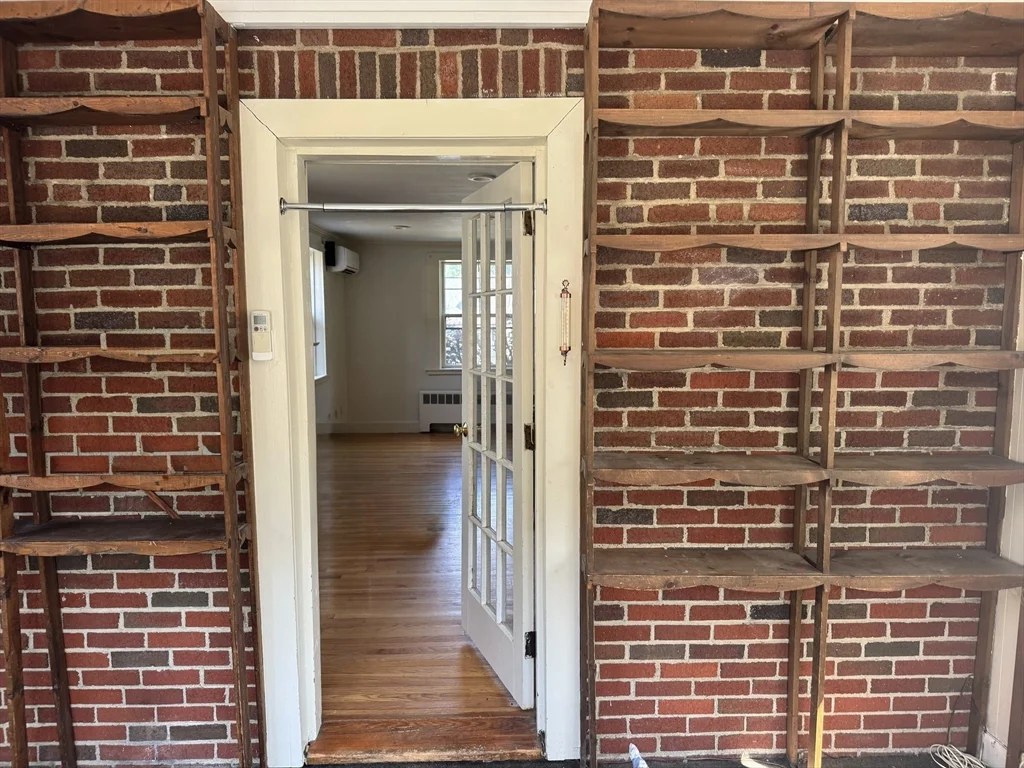 3 bed, 1 bath apartment for rent at 322 Lowell St Unit 0, Peabody — photo 20 of 33