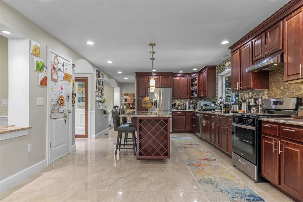 4 bed, 4+ bath apartment for rent at 322 Nashua Rd, Billerica — photo 11 of 30