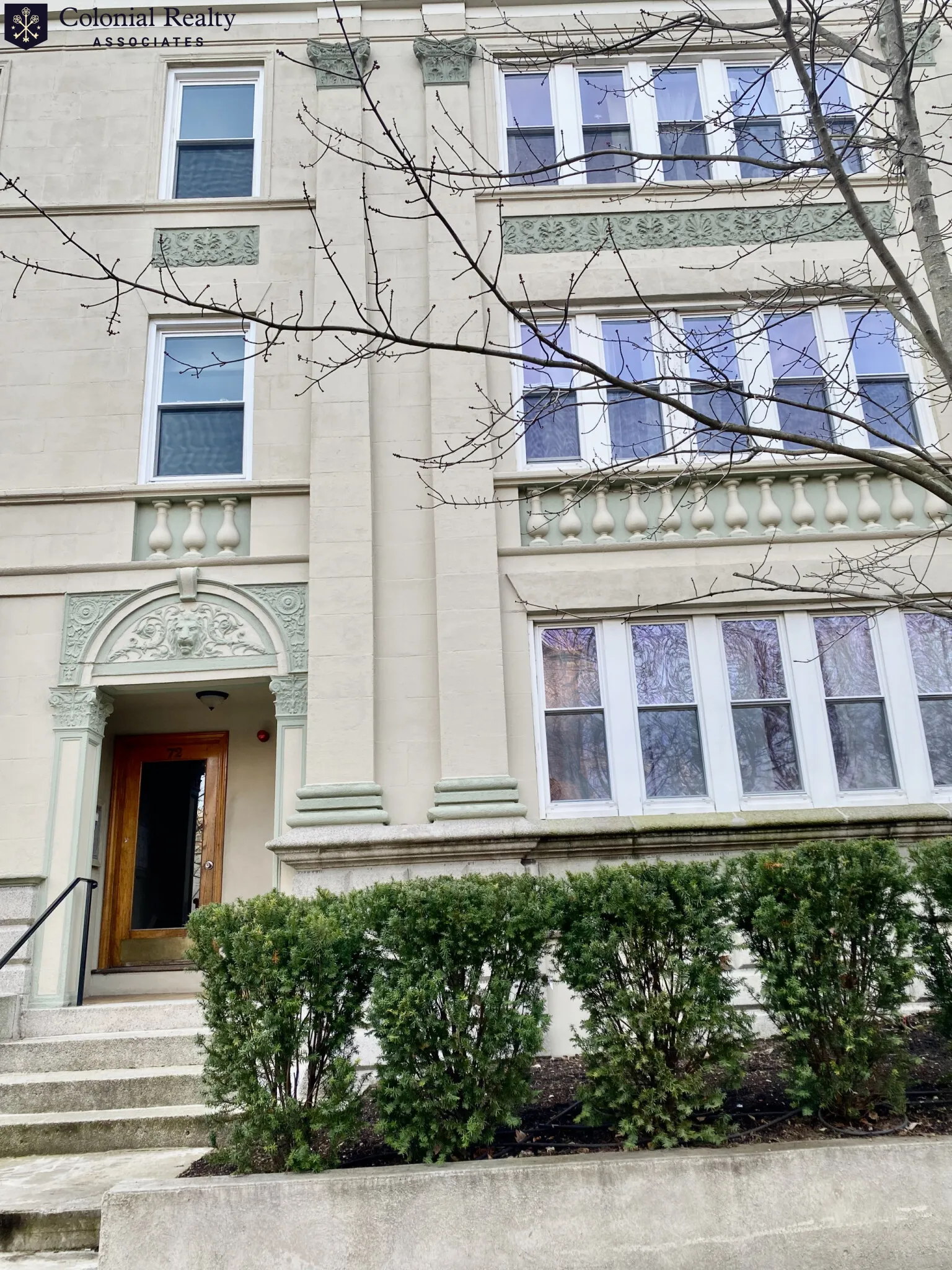 3 bed, 1 bath apartment for rent at 322 Saint Paul St Unit 02, North Brookline — photo 9 of 11