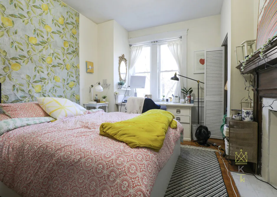 4 bed, 1 bath apartment for rent at 322 Saint Paul St Unit 1, North Brookline — photo 7 of 11