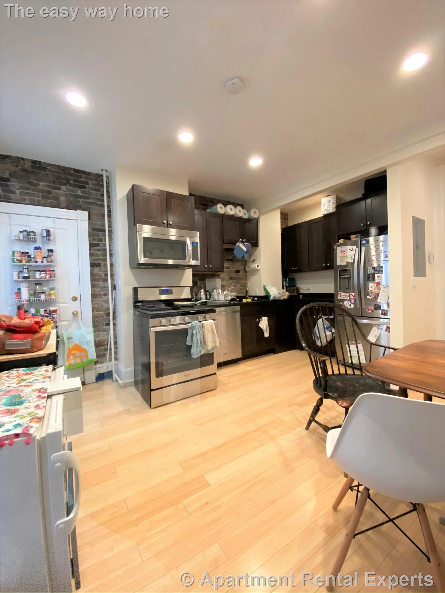 3 bed, 1 bath apartment for rent at 322 Western Ave Unit 2, Central Square — photo 9 of 13