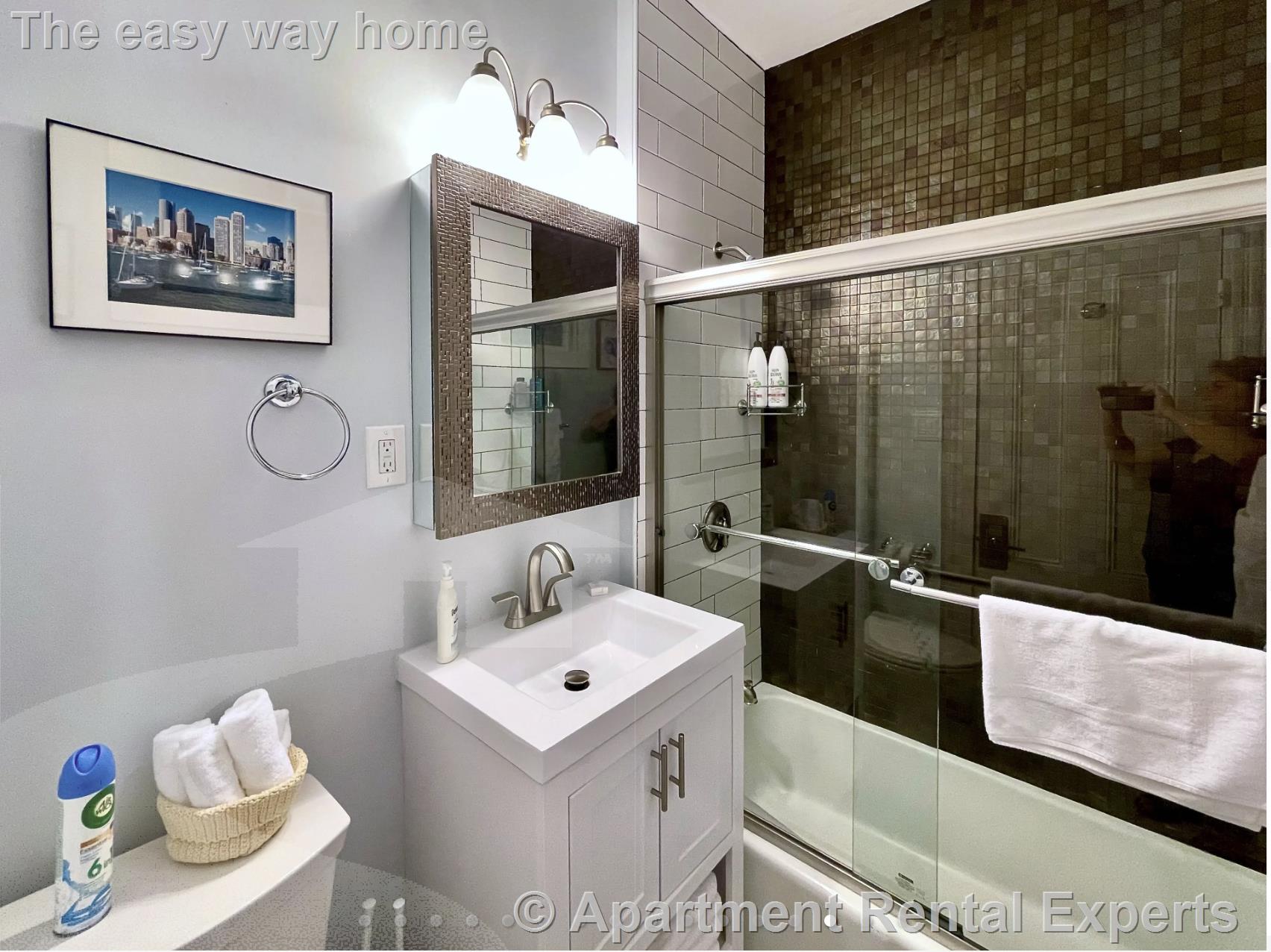 3 bed, 1 bath apartment for rent at 322 Western Ave Unit 3, Central Square — photo 11 of 15