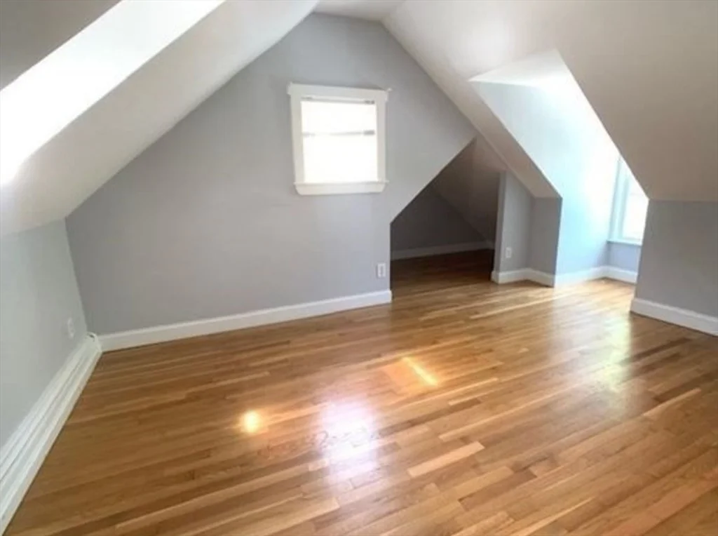 3 bed, 1 bath apartment for rent at 323 Bainbridge St Unit 2, Malden — photo 9 of 22