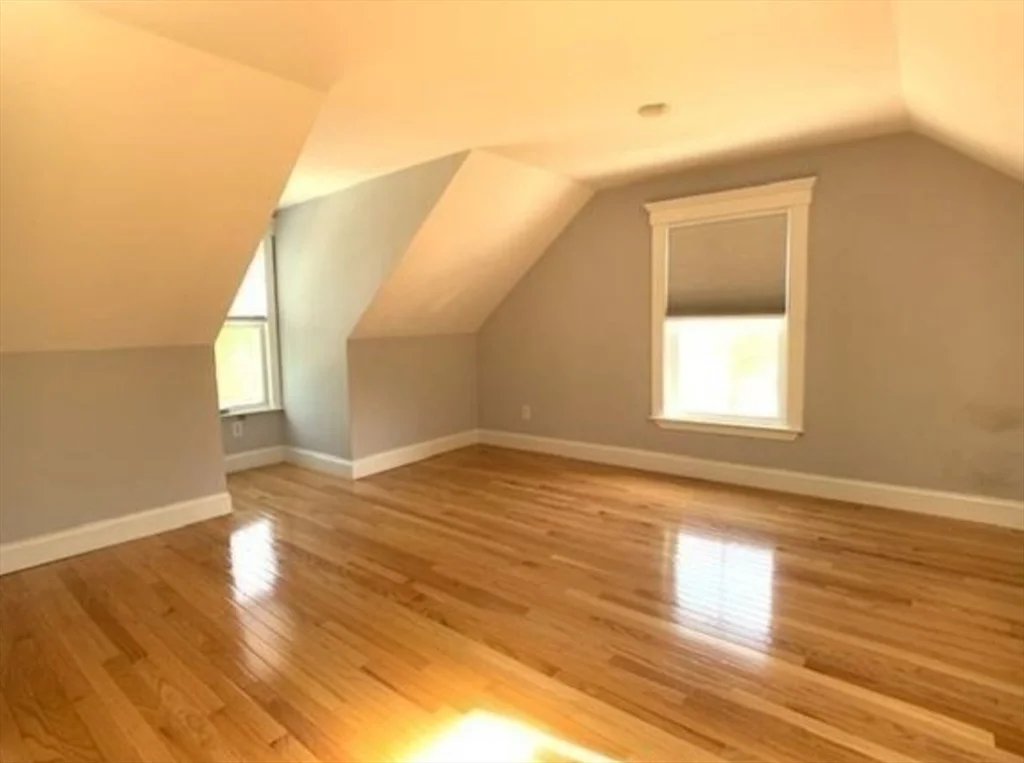 3 bed, 1 bath apartment for rent at 323 Bainbridge St Unit 2, Malden — photo 7 of 22