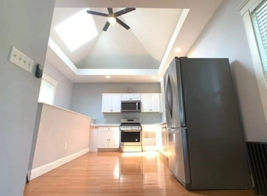 3 bed, 1 bath apartment for rent at 323 Bainbridge St Unit 2, Malden — photo 1 of 22