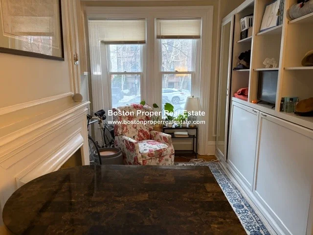 Studio bed, 1 bath apartment for rent at 323 Beacon St Unit 2, Back Bay — photo 5 of 8