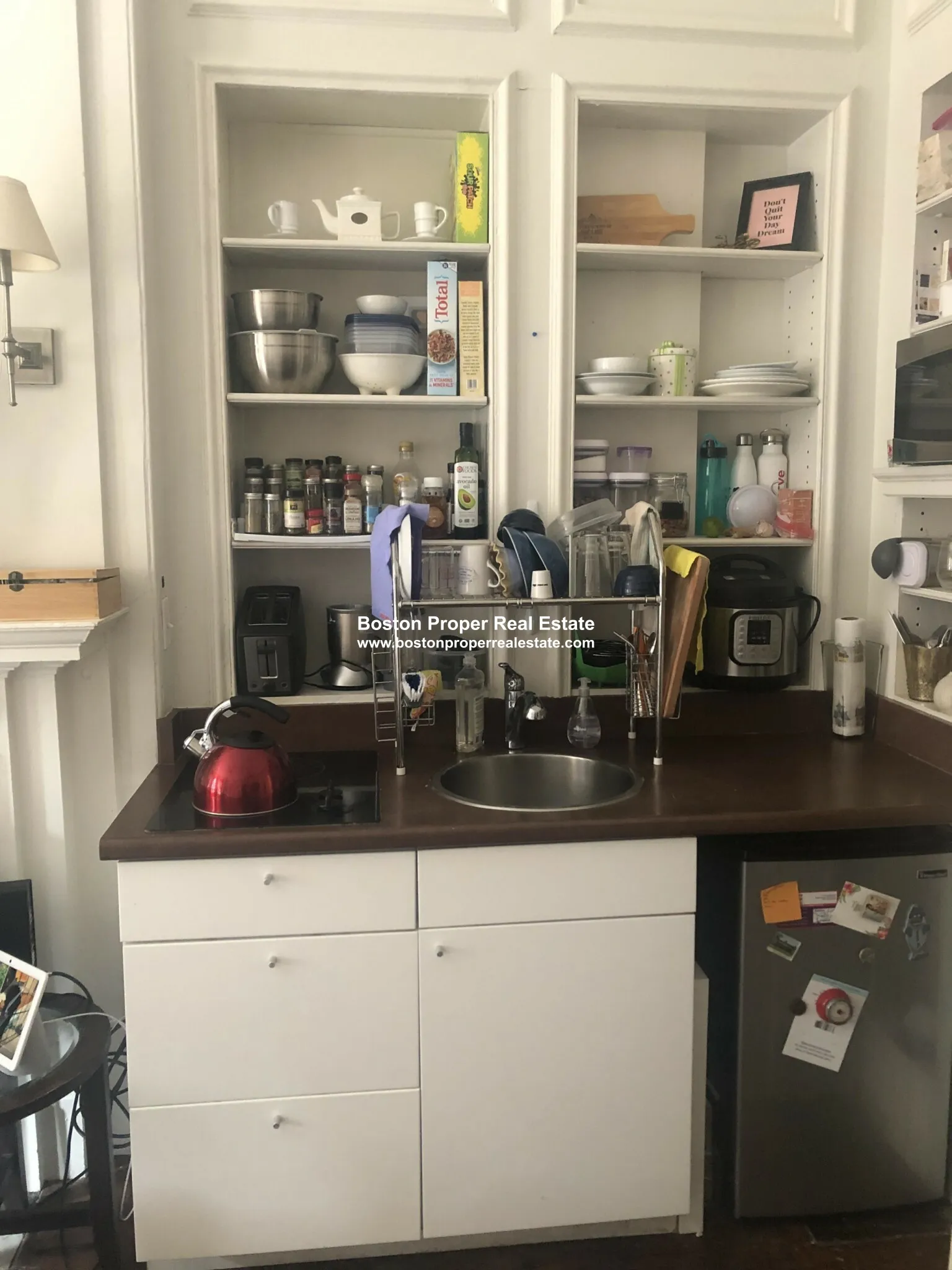 Studio bed, 1 bath apartment for rent at 323 Beacon St Unit 5, Back Bay — photo 4 of 9