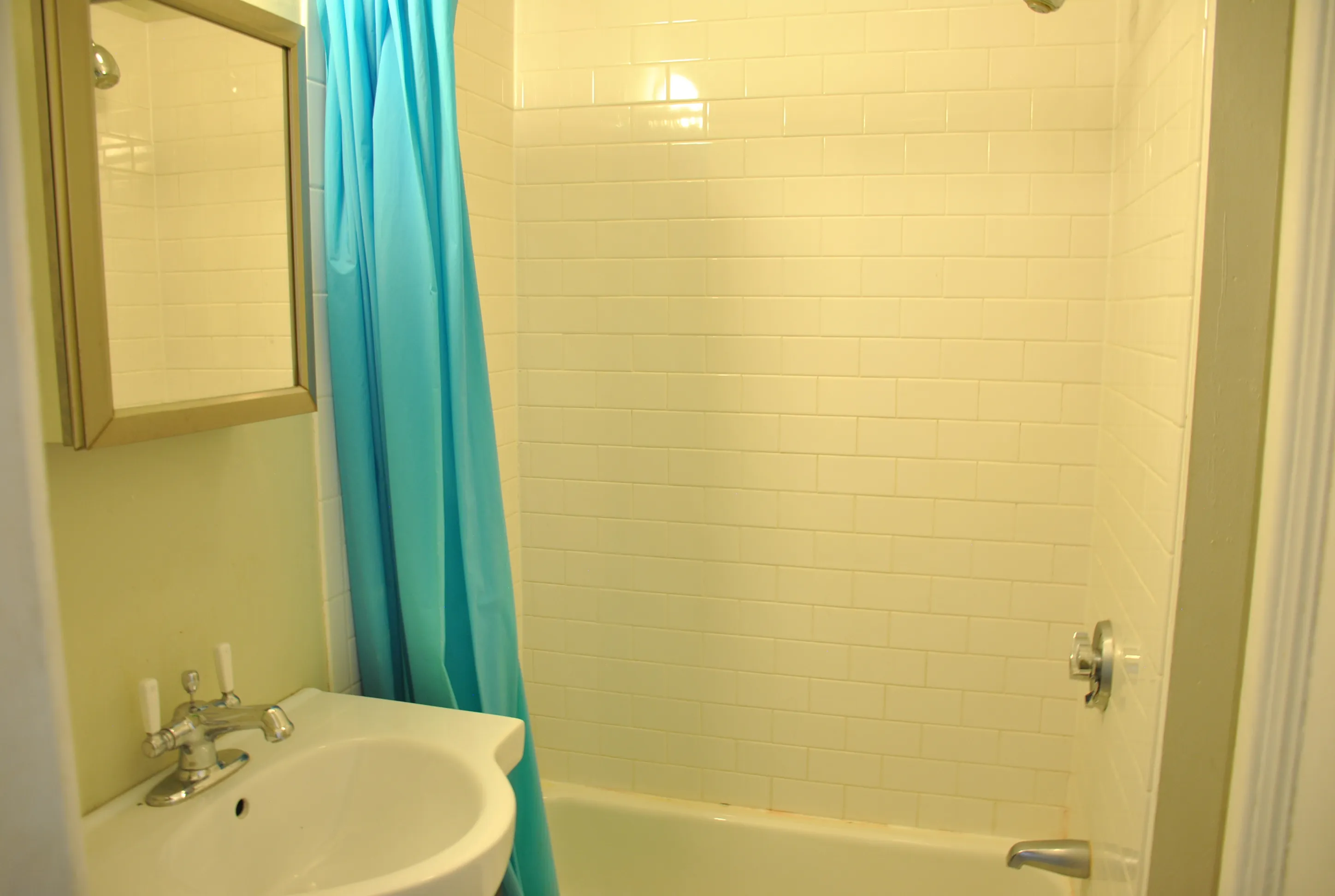 Studio bed, 1 bath apartment for rent at 323 Beacon St Unit 901, Back Bay — photo 6 of 7