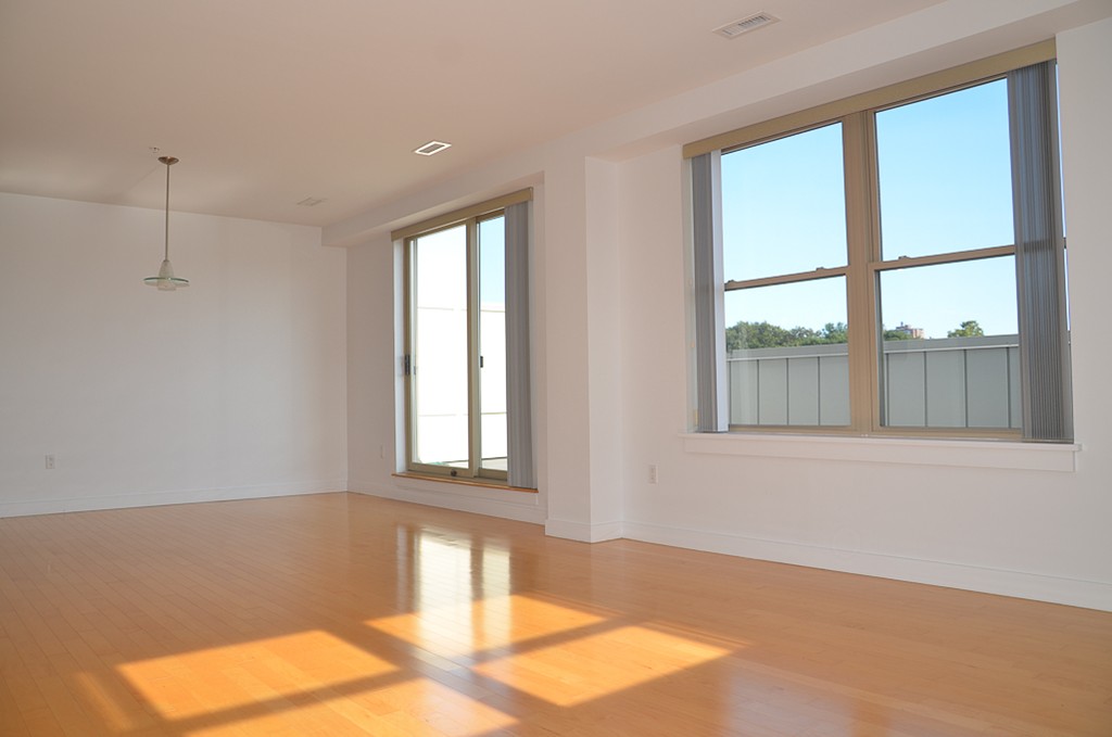 2 bed, 2 bath apartment for rent at 323 Boylston St Unit 503, Brookline — photo 8 of 17