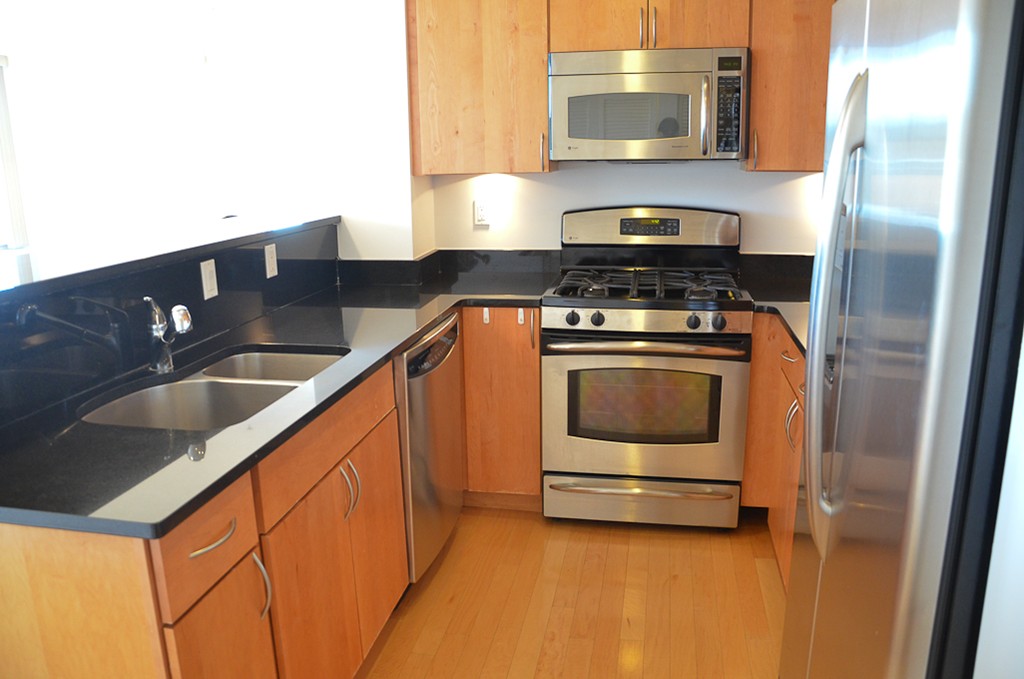 2 bed, 2 bath apartment for rent at 323 Boylston St Unit 503, Brookline — photo 6 of 17