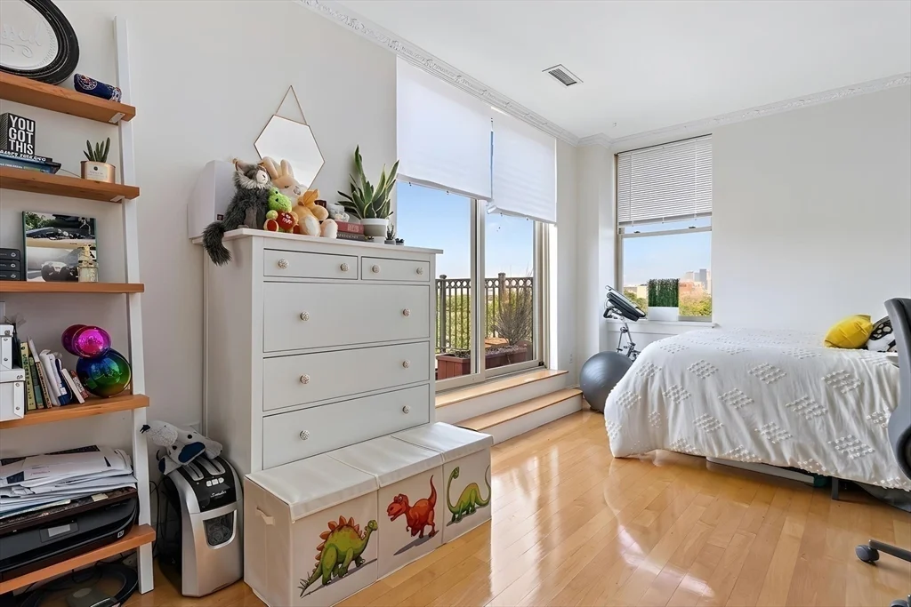2 bed, 1 bath apartment for rent at 323 Boylston St Unit 602, Brookline Village — photo 11 of 17