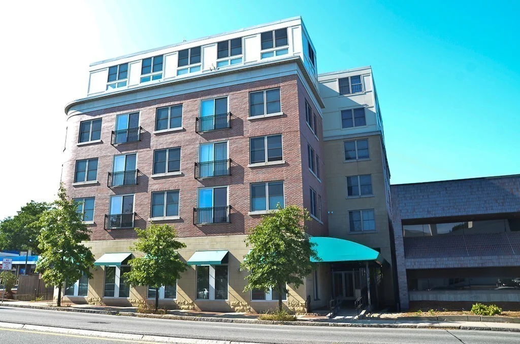 2 bed, 2 bath apartment for rent at 323 Boylston Unit 201, Boylston Street — photo 34 of 34