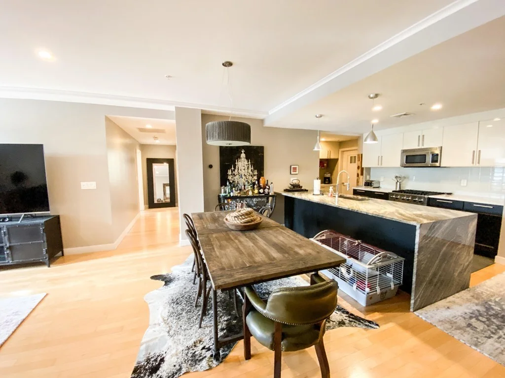 2 bed, 2 bath apartment for rent at 323 Boylston Unit 201, Boylston Street — photo 4 of 34