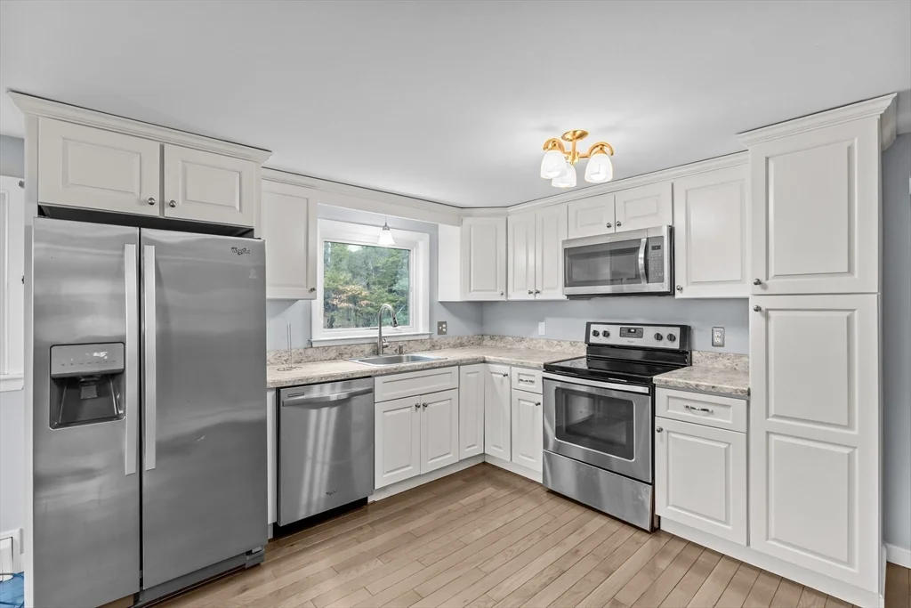 2 bed, 1 bath apartment for rent at 323 Flagg St Unit 2, Bridgewater — photo 1 of 24