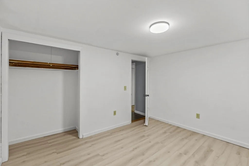 2 bed, 1 bath apartment for rent at 323 Flagg St Unit 2, Bridgewater — photo 16 of 24