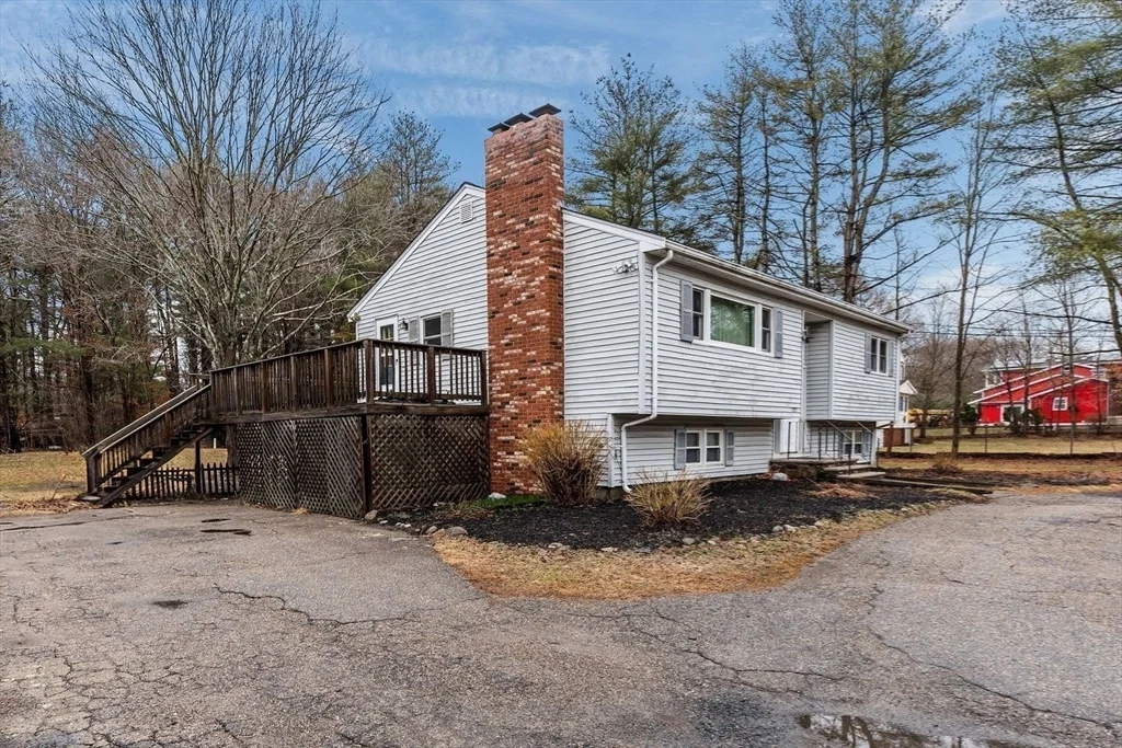2 bed, 1 bath apartment for rent at 323 Flagg St Unit 2, Bridgewater — photo 19 of 24