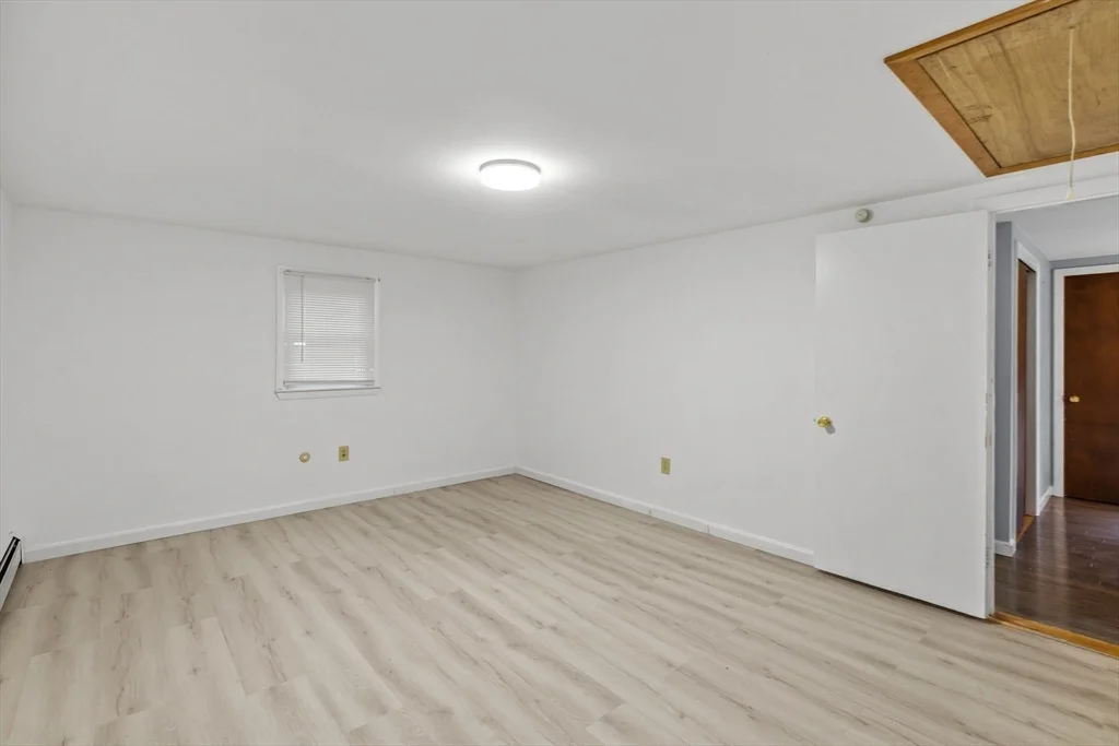 2 bed, 1 bath apartment for rent at 323 Flagg St Unit 2, Bridgewater — photo 17 of 24