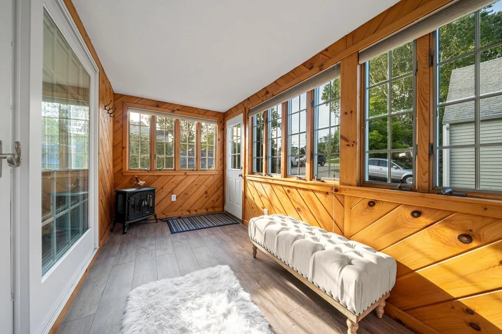 2 bed, 1 bath apartment for rent at 323 N Main St, Cohasset — photo 18 of 23