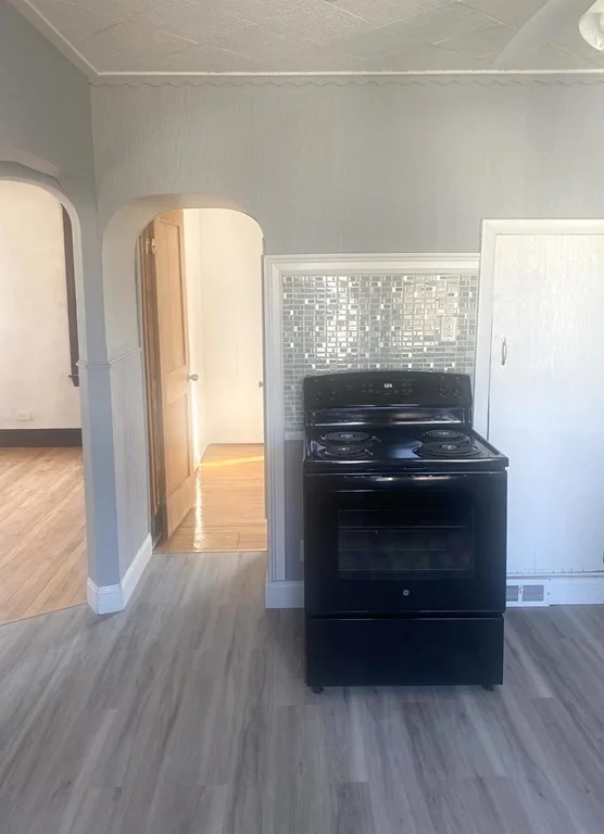2 bed, 1 bath apartment for rent at 324 American Legion Highway Unit 2, Revere — photo 18 of 22