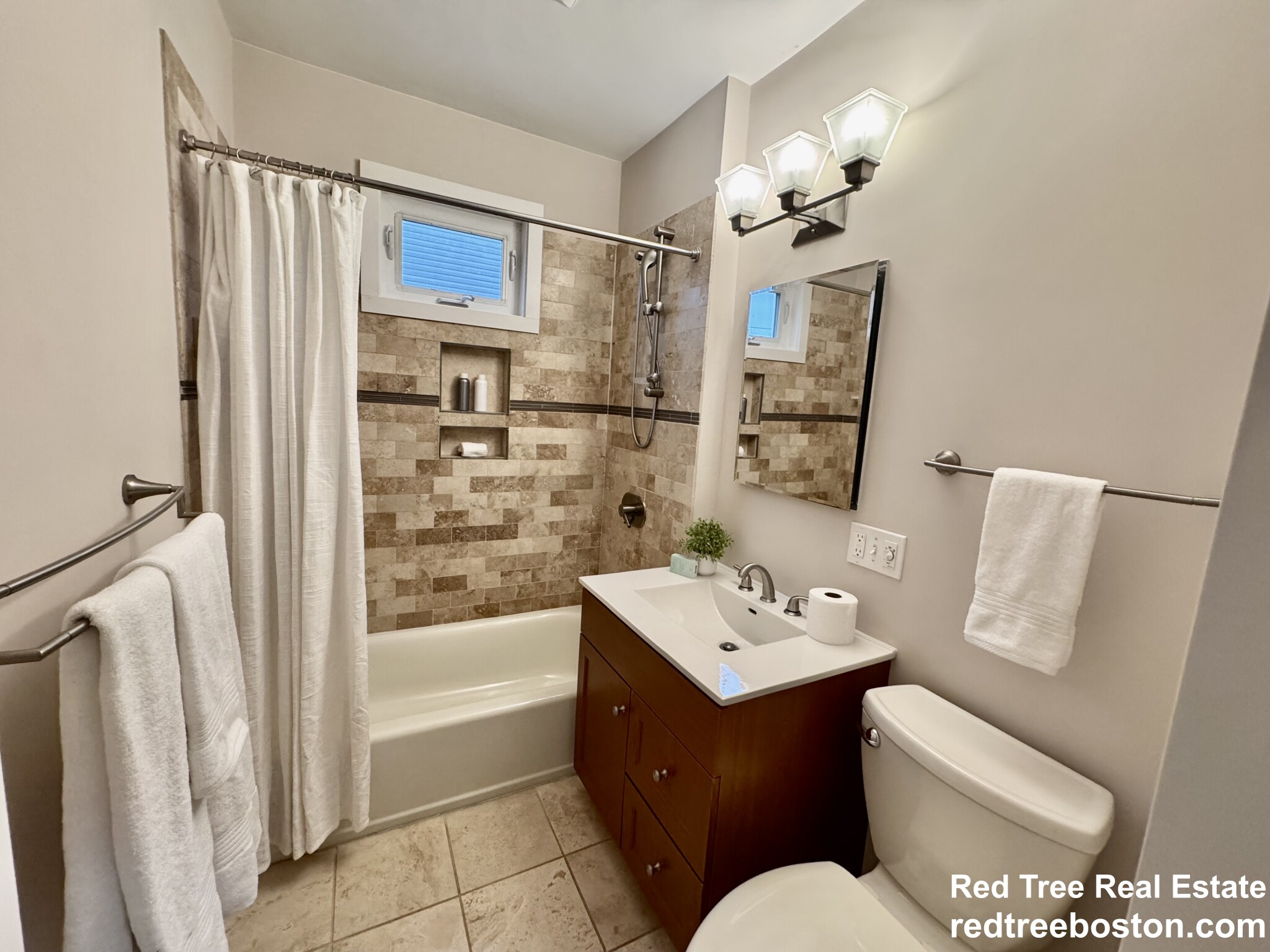 2 bed, 1 bath apartment for rent at 324 Beech St Unit 1, Roslindale — photo 9 of 12