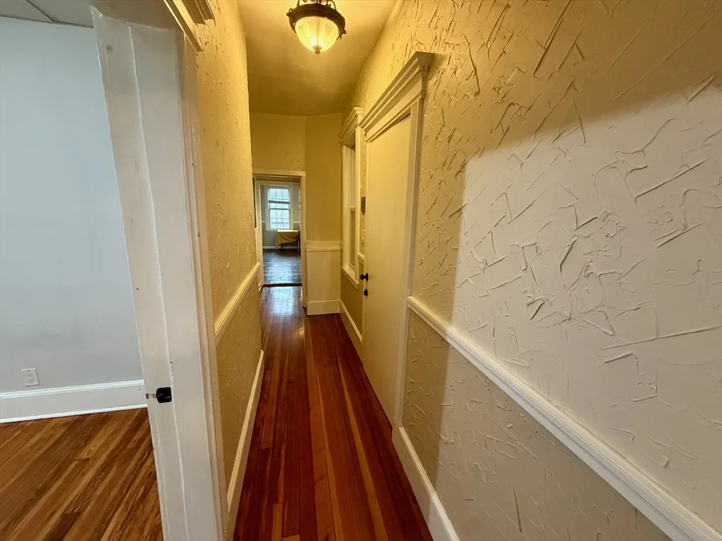 3 bed, 1 bath apartment for rent at 324 Chelsea St Unit 3, East Boston — photo 20 of 20