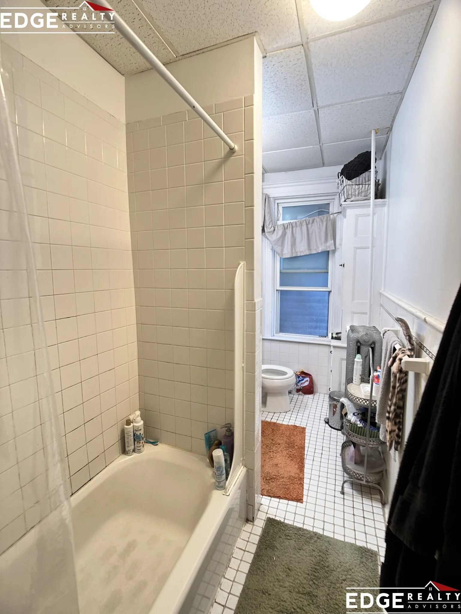 4 bed, 1 bath apartment for rent at 324 Faneuil St Unit 3, Brighton — photo 10 of 10