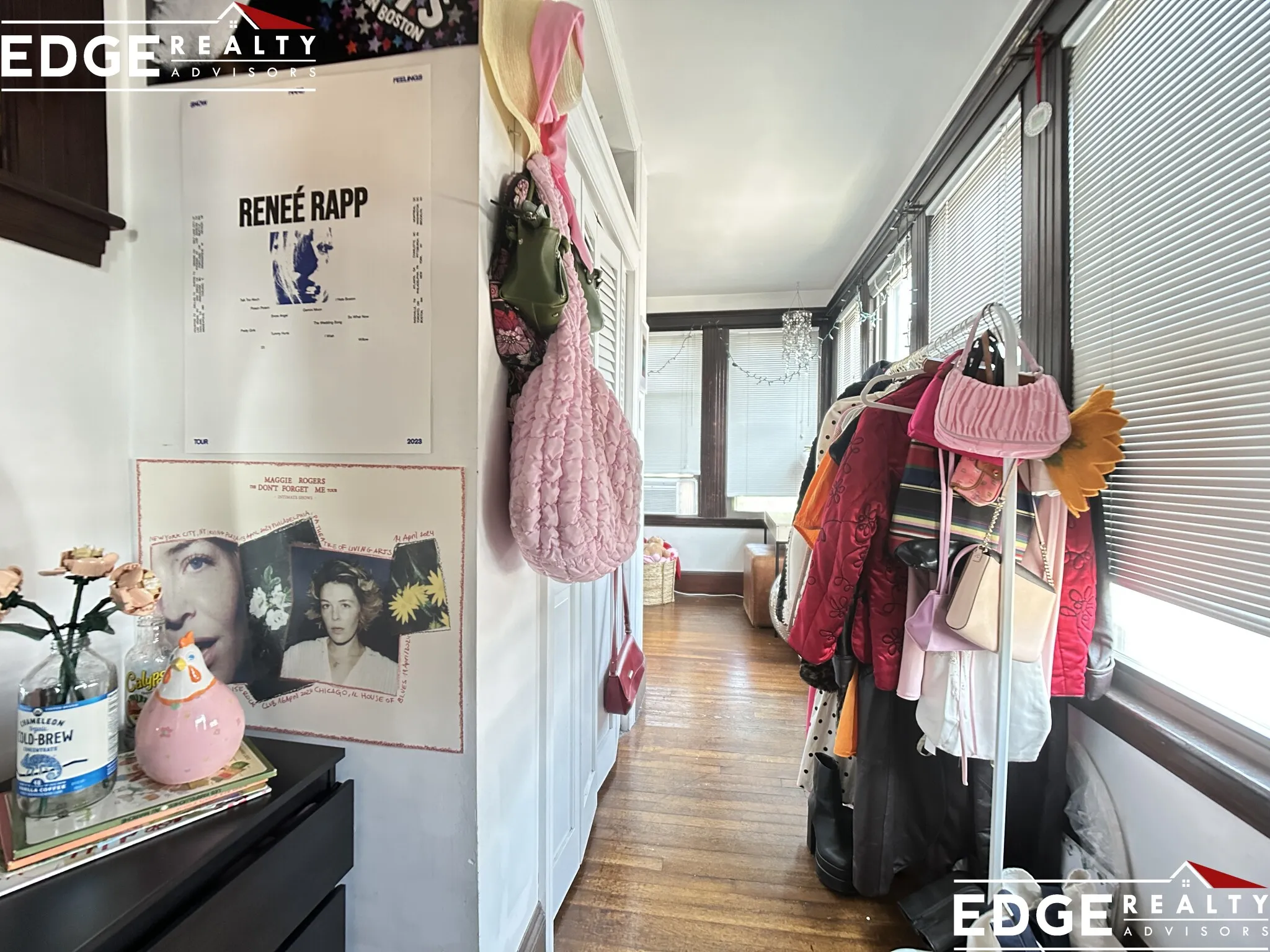 4 bed, 1 bath apartment for rent at 324 Faneuil St Unit 3, Brighton — photo 6 of 10