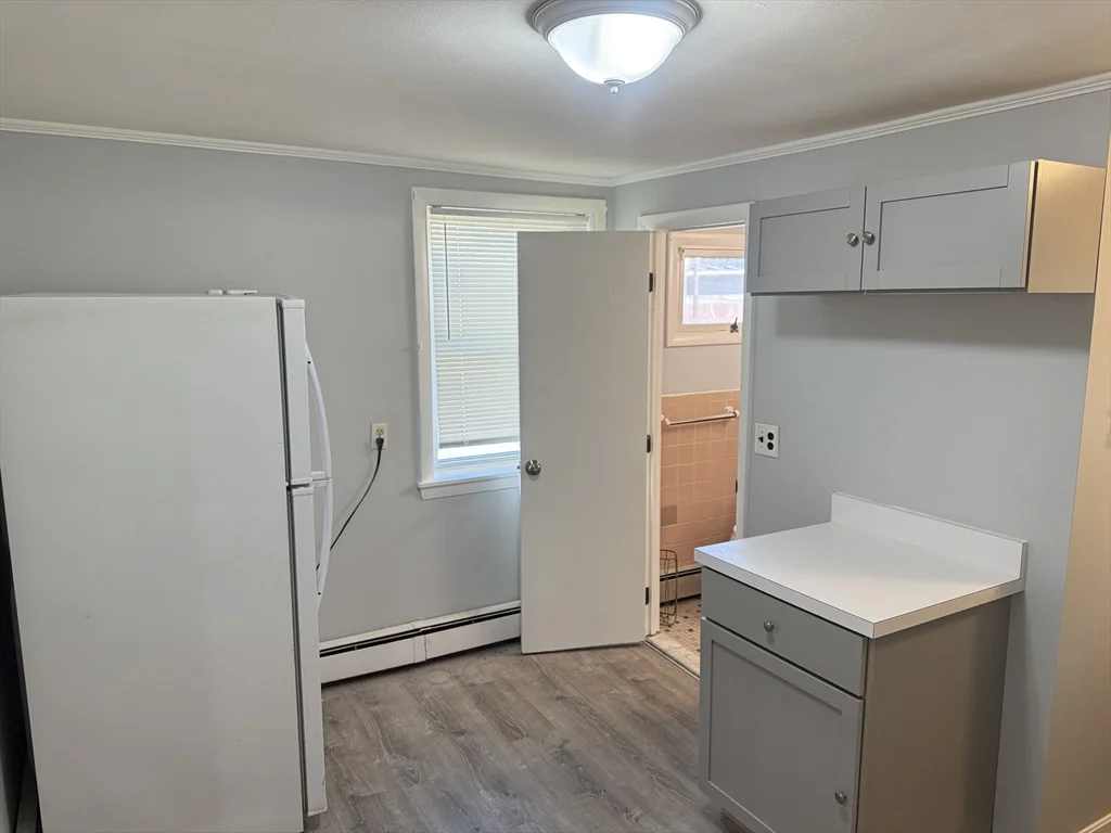 1 bed, 1 bath apartment for rent at 324 Granite St Unit A, Quincy — photo 10 of 16