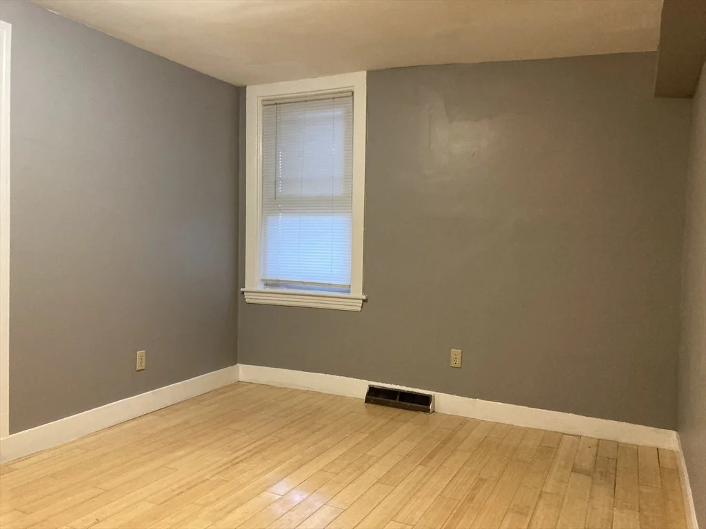 1 bed, 1 bath apartment for rent at 324 Granite St Unit C, Quincy — photo 11 of 15