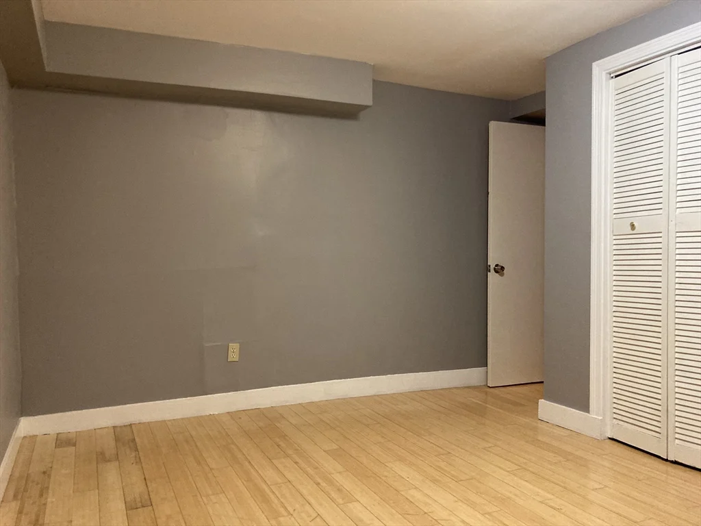 1 bed, 1 bath apartment for rent at 324 Granite St Unit C, Quincy — photo 12 of 15