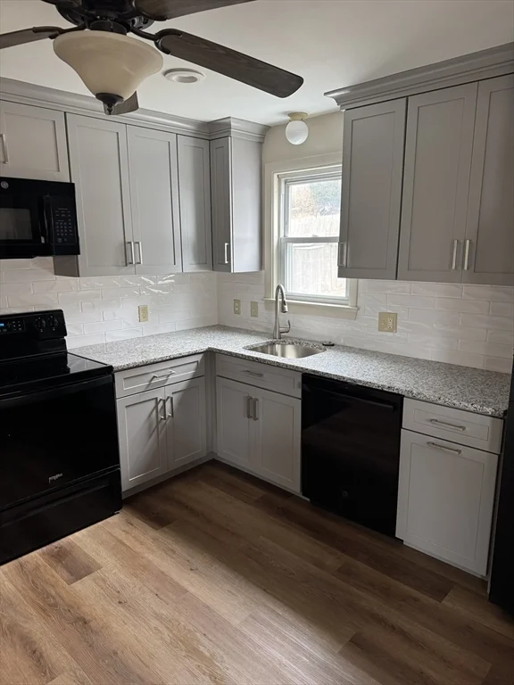 4 bed, 2 bath apartment for rent at 324 Lowell St, Peabody — photo 8 of 23