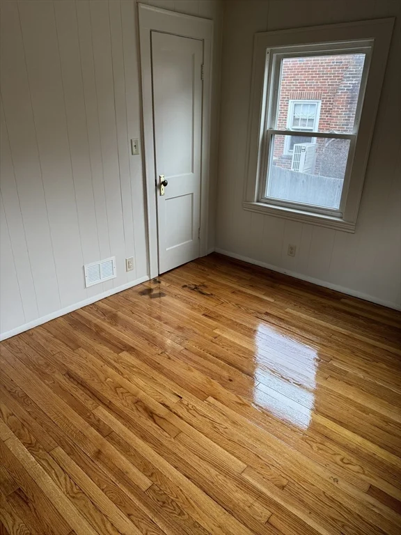 4 bed, 2 bath apartment for rent at 324 Lowell St, Peabody — photo 15 of 23