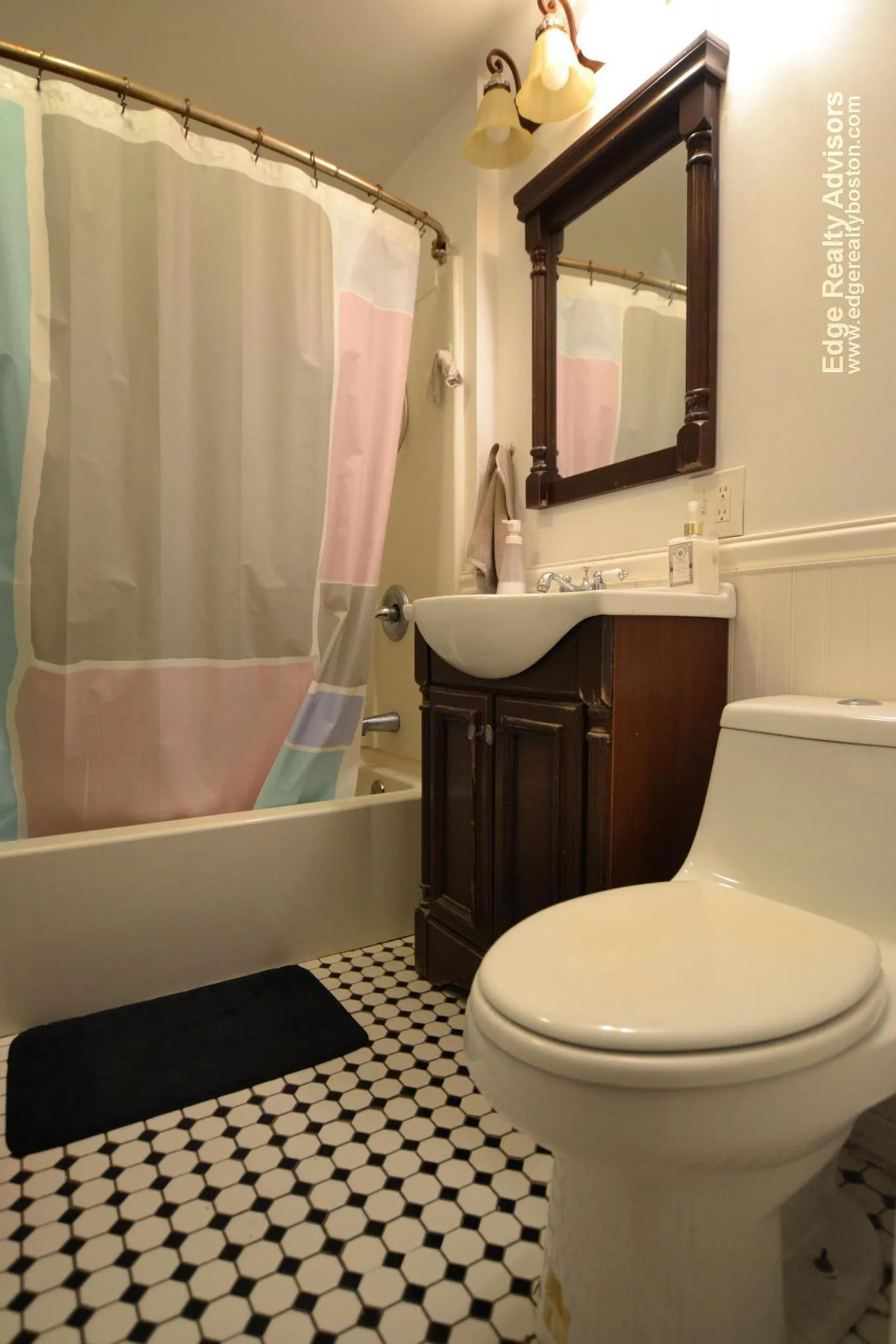 3 bed, 1 bath apartment for rent at 324 Saint Paul St Unit 2, Washington Square — photo 6 of 6