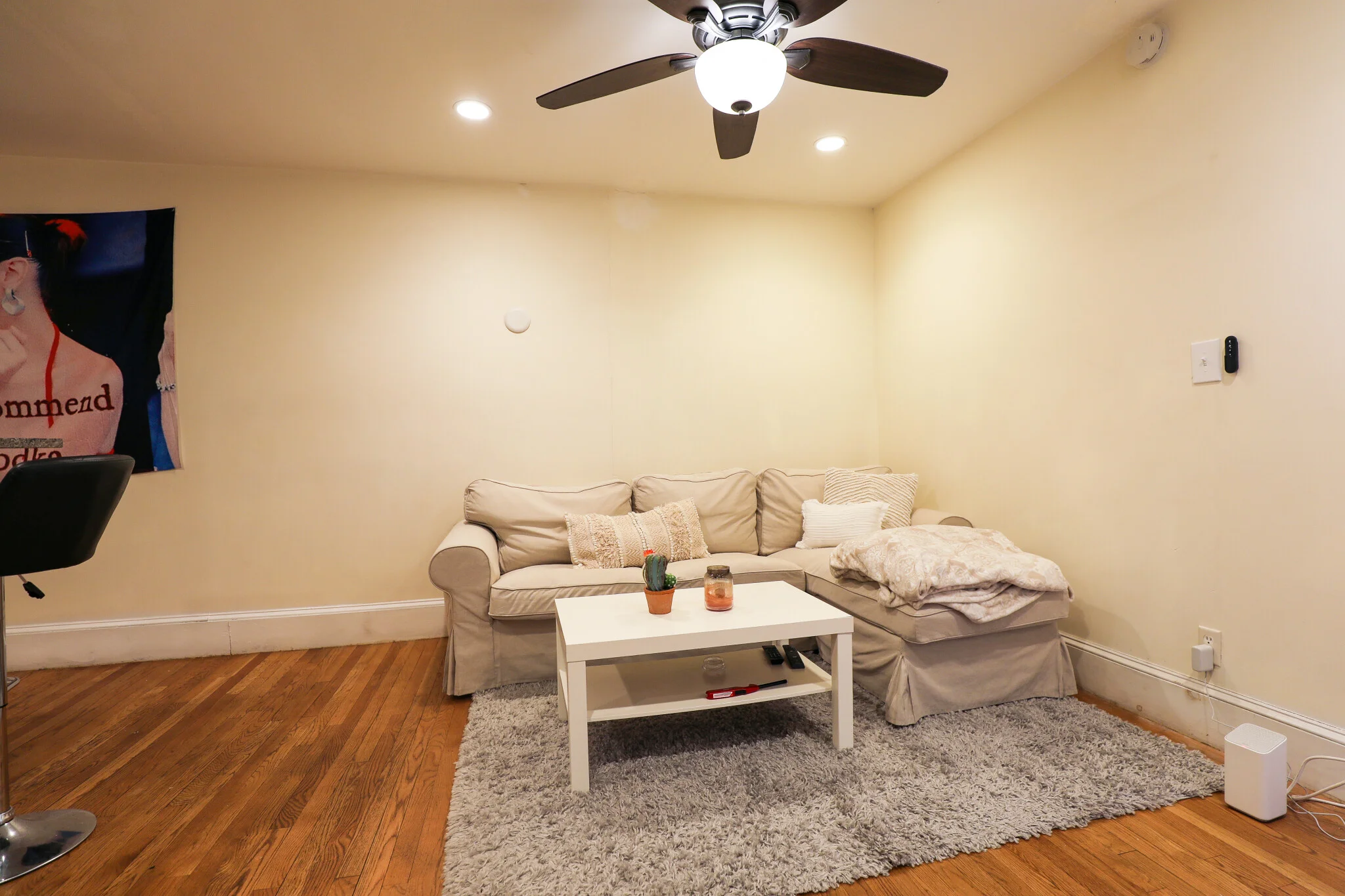 3 bed, 1 bath apartment for rent at 324 Saint Paul St Unit 4, North Brookline — photo 8 of 8
