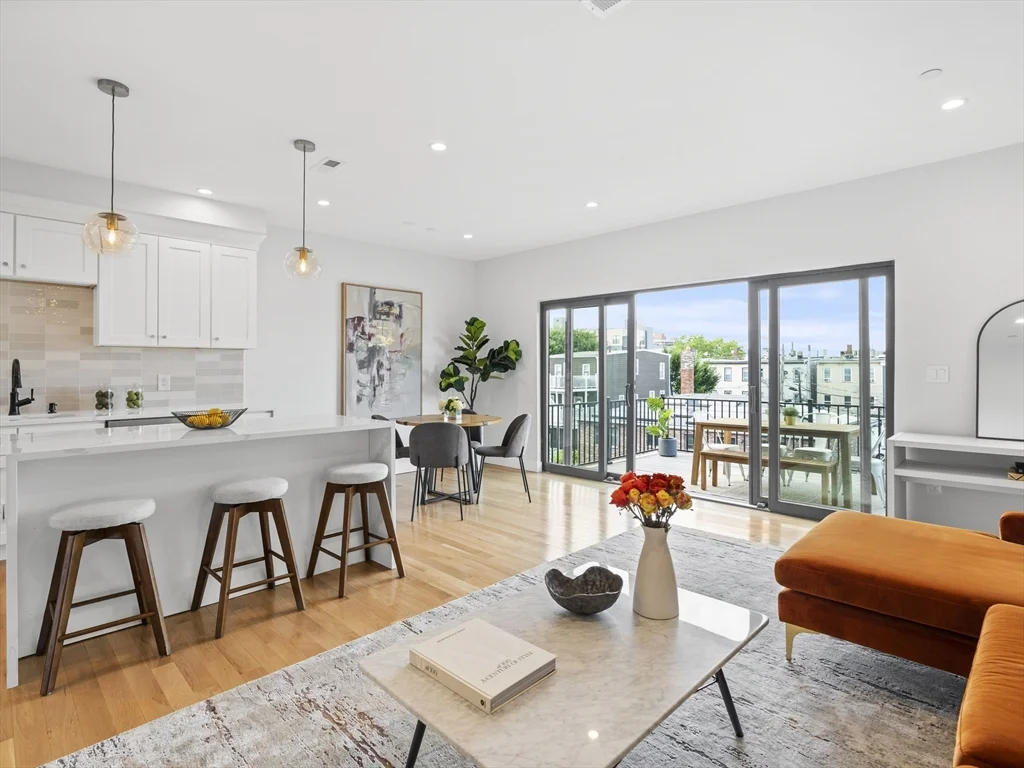2 bed, 2 bath apartment for rent at 324 Sumner St Unit 3, East Boston