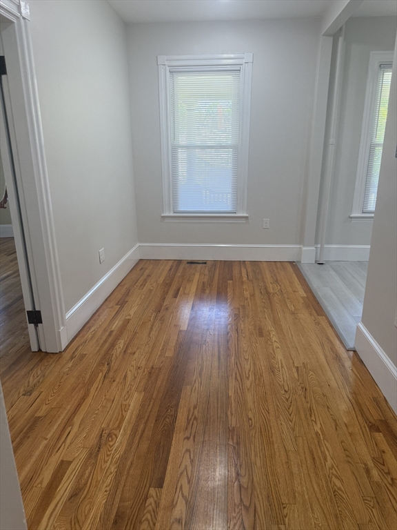 1 bed, 1 bath apartment for rent at 325 Adams St Unit 1, Abington — photo 3 of 12