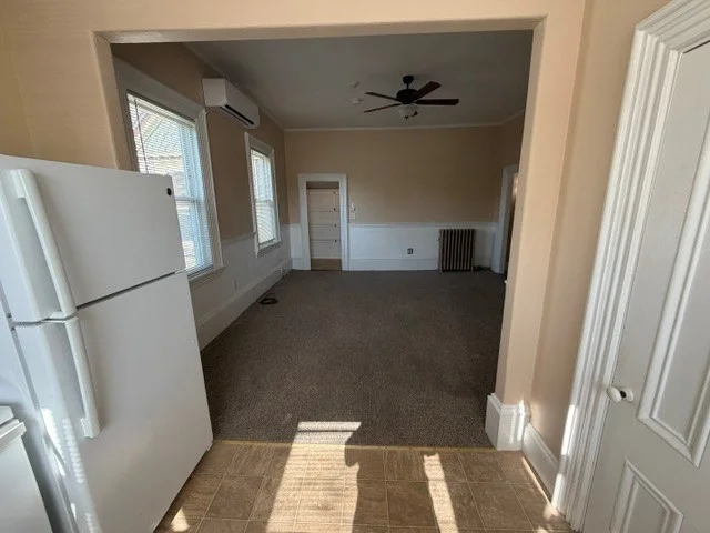Studio bed, 1 bath apartment for rent at 325 Adams St Unit 5, Abington — photo 5 of 9