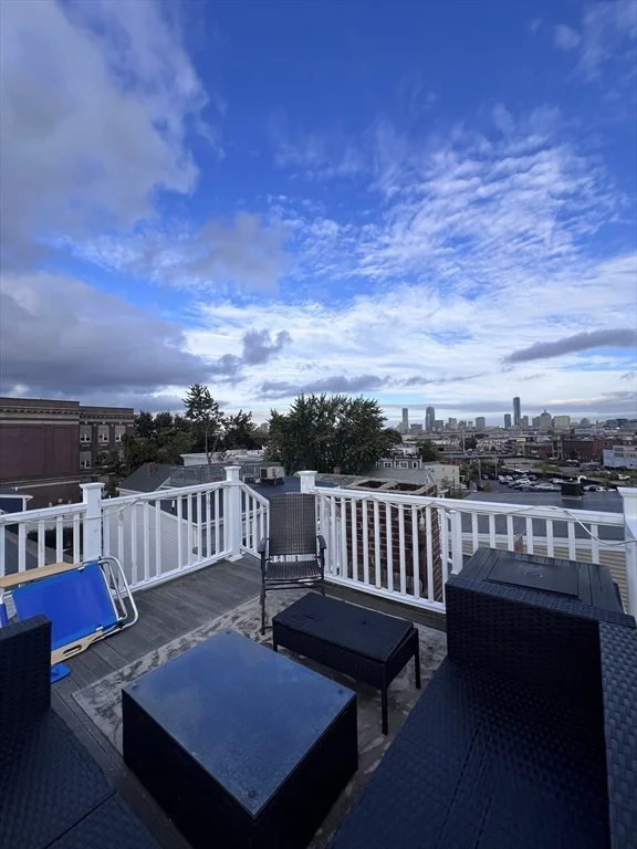 4 bed, 2 bath apartment for rent at 325 Dorchester St Unit 3, South Boston — photo 9 of 9