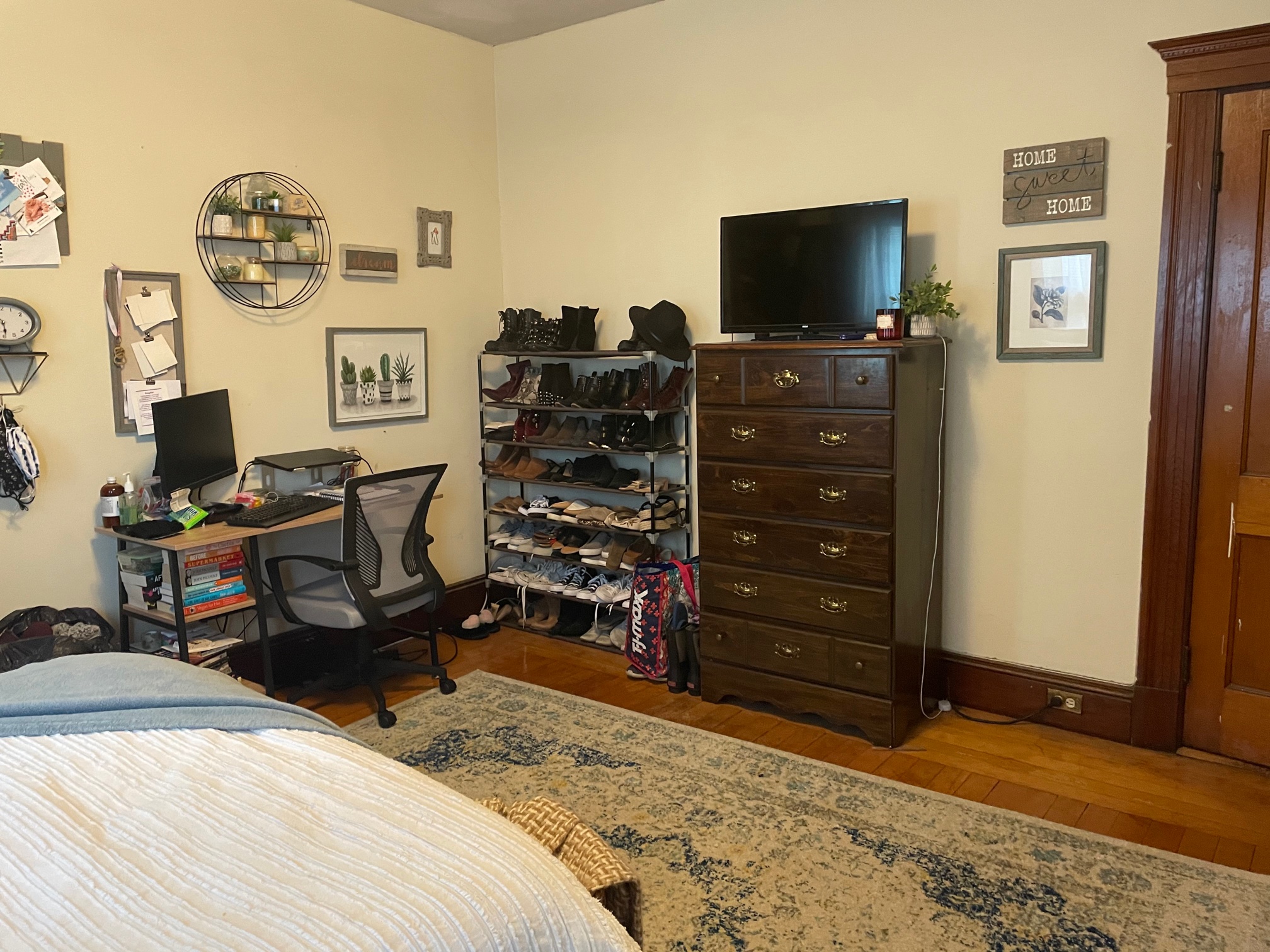 3 bed, 1 bath apartment for rent at 325 Faneuil Unit 3, Brighton — photo 8 of 11