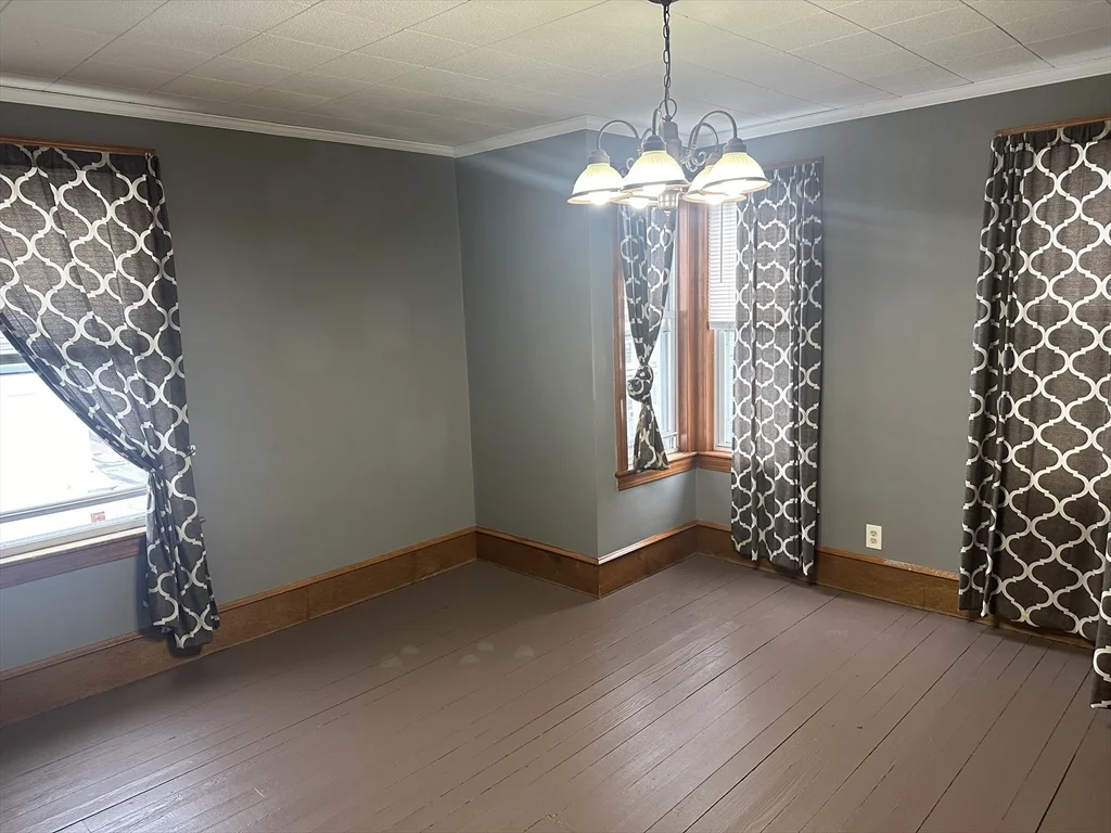 3 bed, 1 bath apartment for rent at 325 Hope St Unit 2, Fall River — photo 7 of 7
