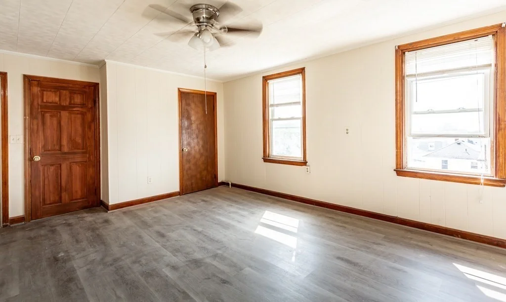3 bed, 1 bath apartment for rent at 325 Hope St Unit 3, Fall River — photo 11 of 14