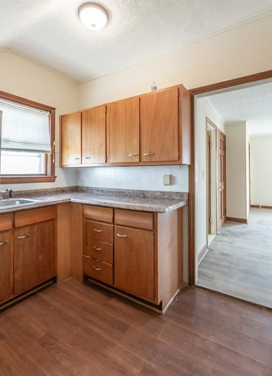 3 bed, 1 bath apartment for rent at 325 Hope St Unit 3, Fall River — photo 3 of 14
