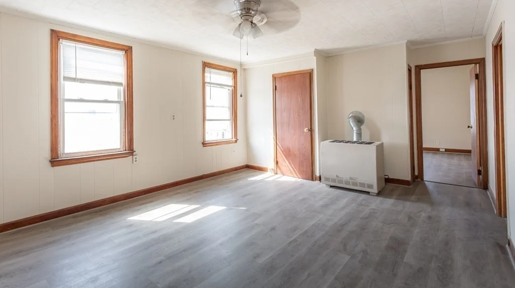 3 bed, 1 bath apartment for rent at 325 Hope St Unit 3, Fall River — photo 10 of 14