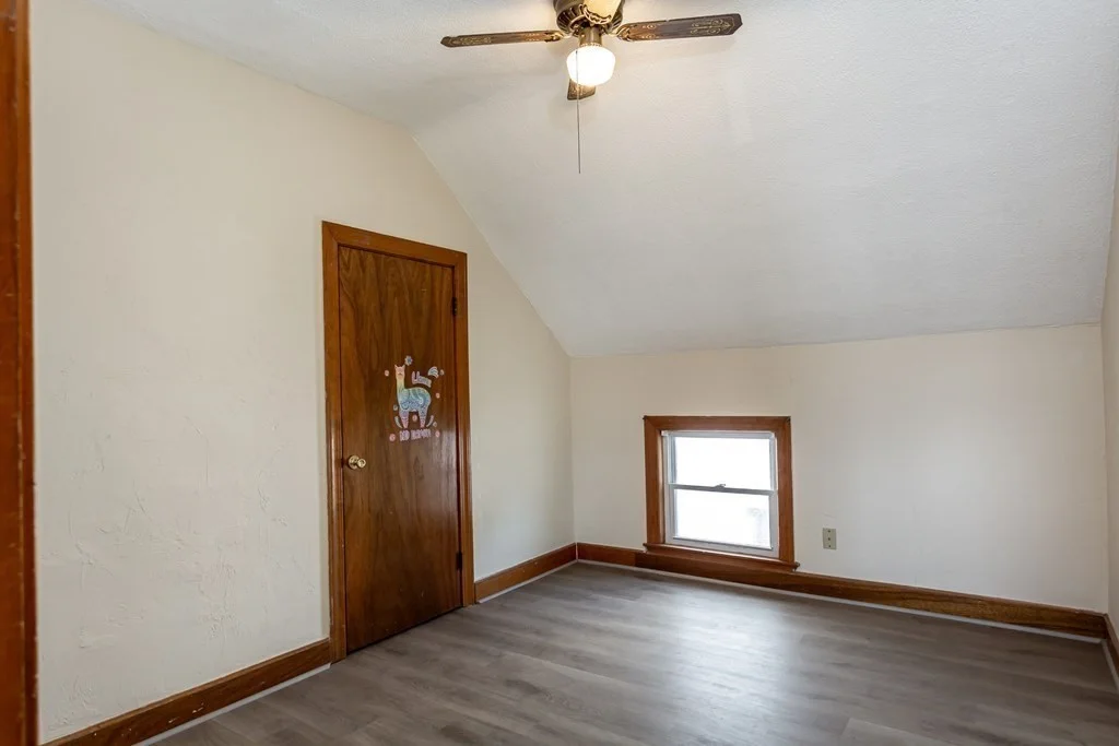 3 bed, 1 bath apartment for rent at 325 Hope St Unit 3, Fall River — photo 7 of 14