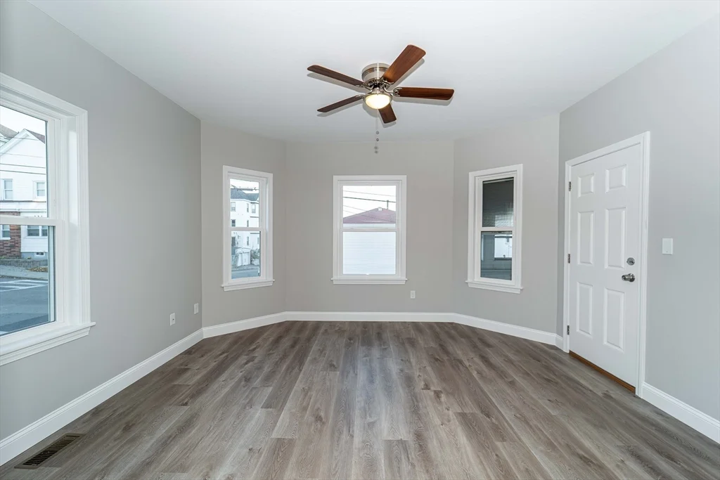 3 bed, 1 bath apartment for rent at 325 Snell Unit 1, Fall River